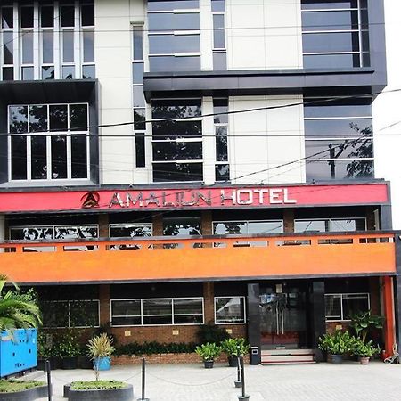 Amaliun Hotel Медан Екстер'єр фото