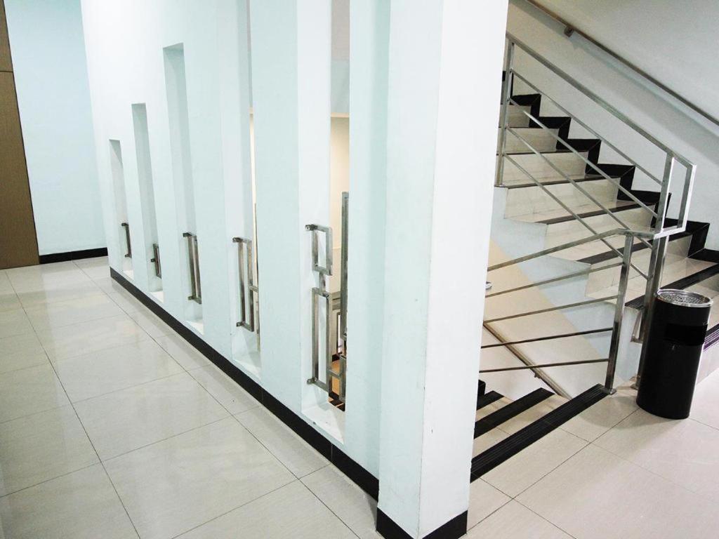 Amaliun Hotel Медан Екстер'єр фото