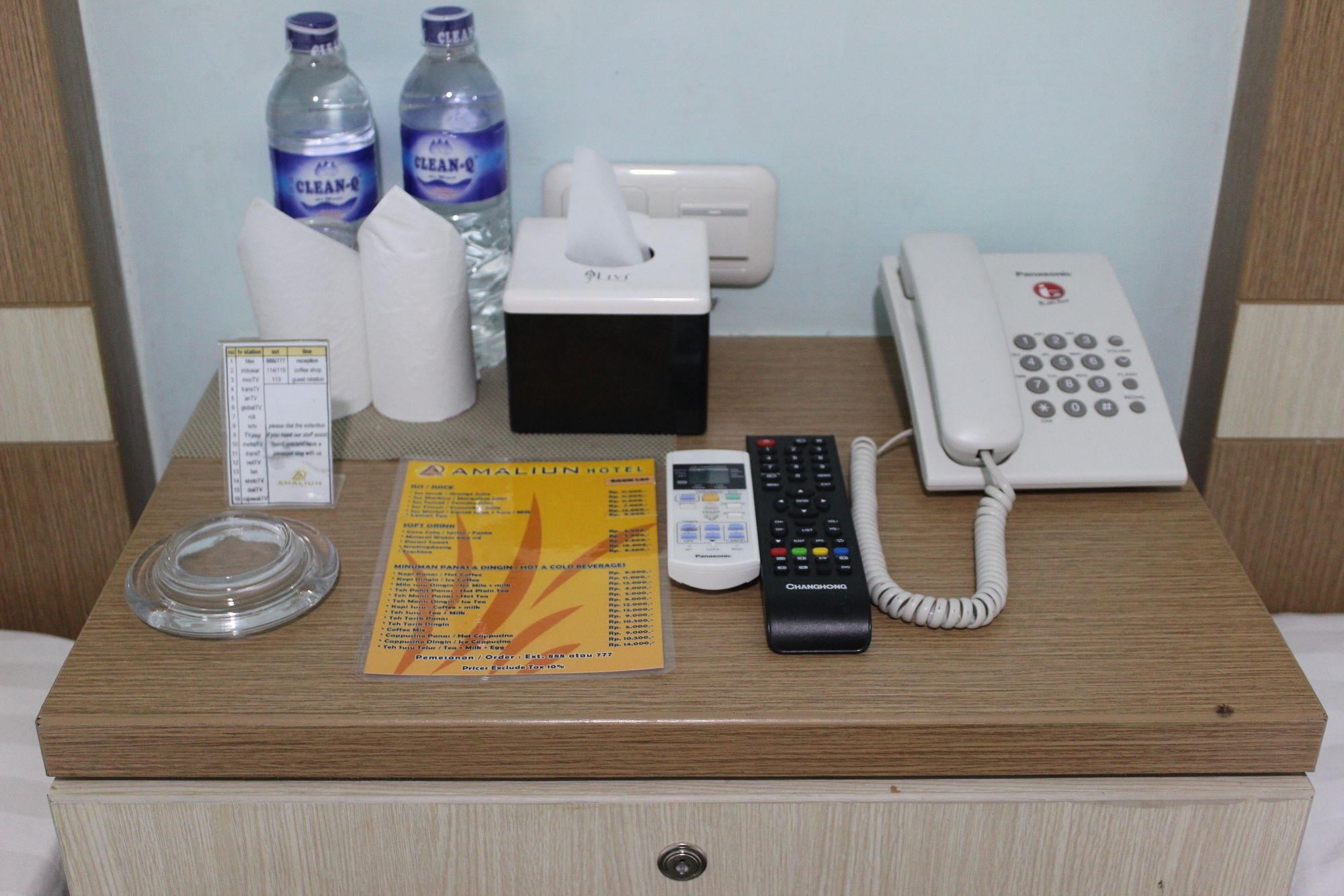 Amaliun Hotel Медан Екстер'єр фото